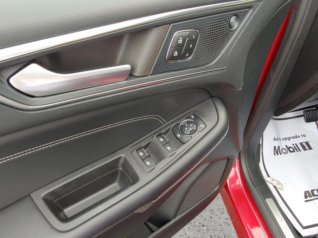 used 2023 Ford Edge car, priced at $26,495