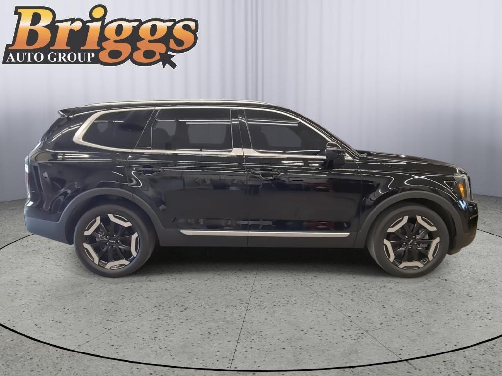used 2023 Kia Telluride car, priced at $36,900
