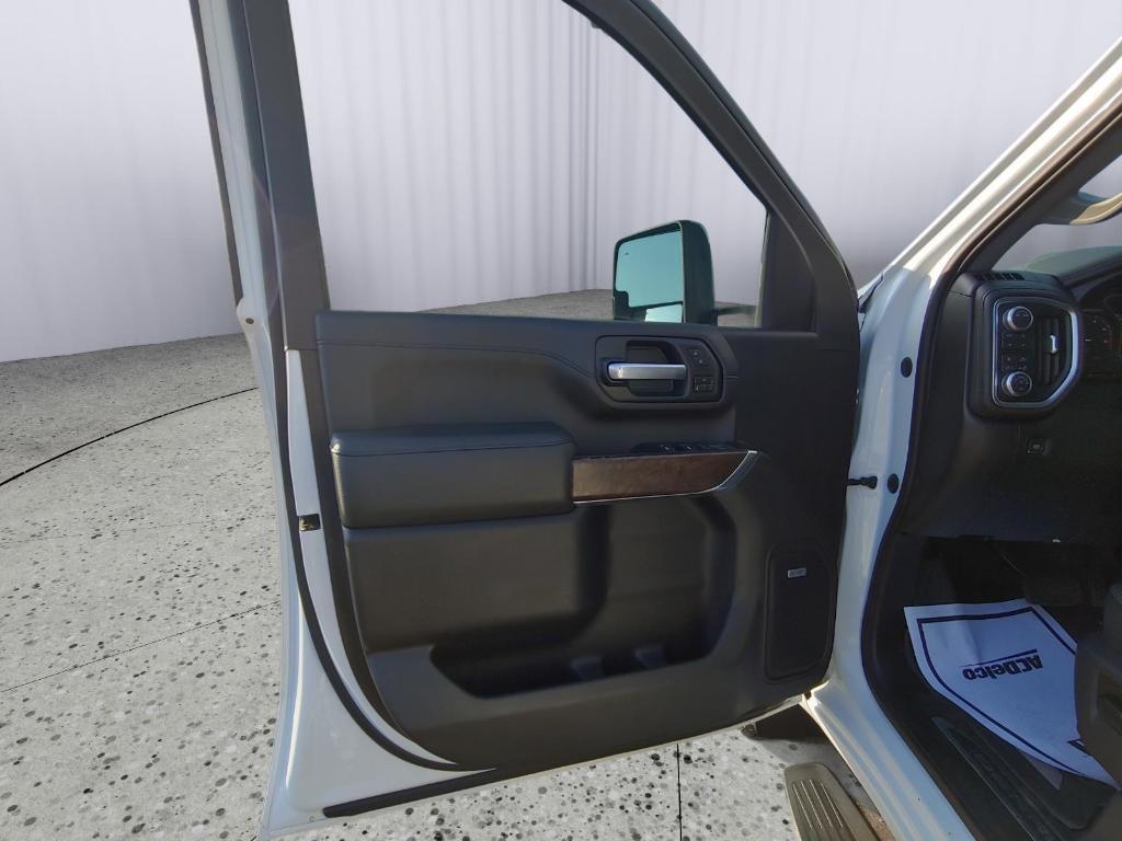 used 2020 GMC Sierra 2500 car, priced at $42,500