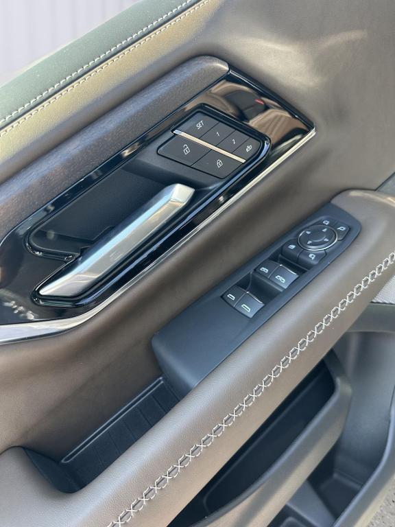 new 2025 GMC Yukon car, priced at $101,988