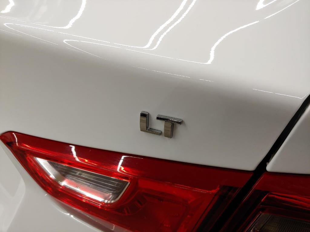 used 2023 Chevrolet Malibu car, priced at $17,900