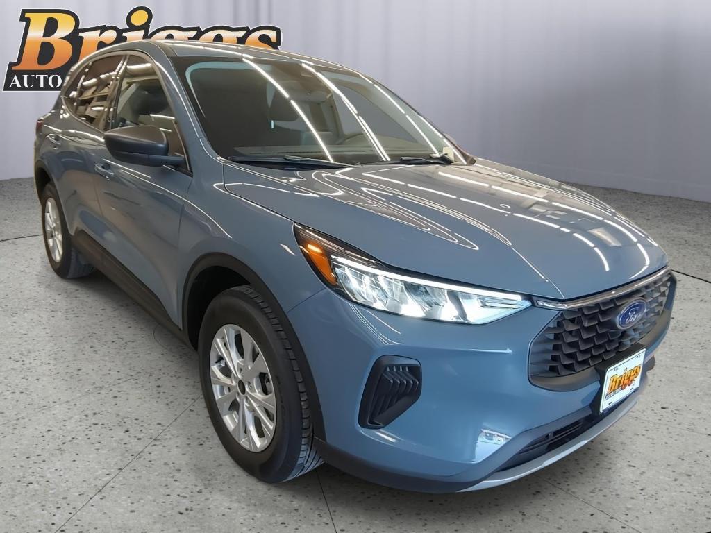 used 2025 Ford Escape car, priced at $26,500