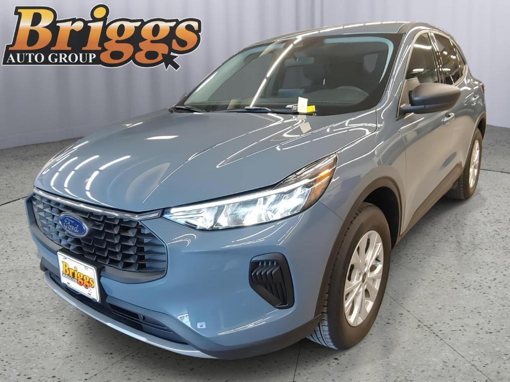 used 2025 Ford Escape car, priced at $26,500
