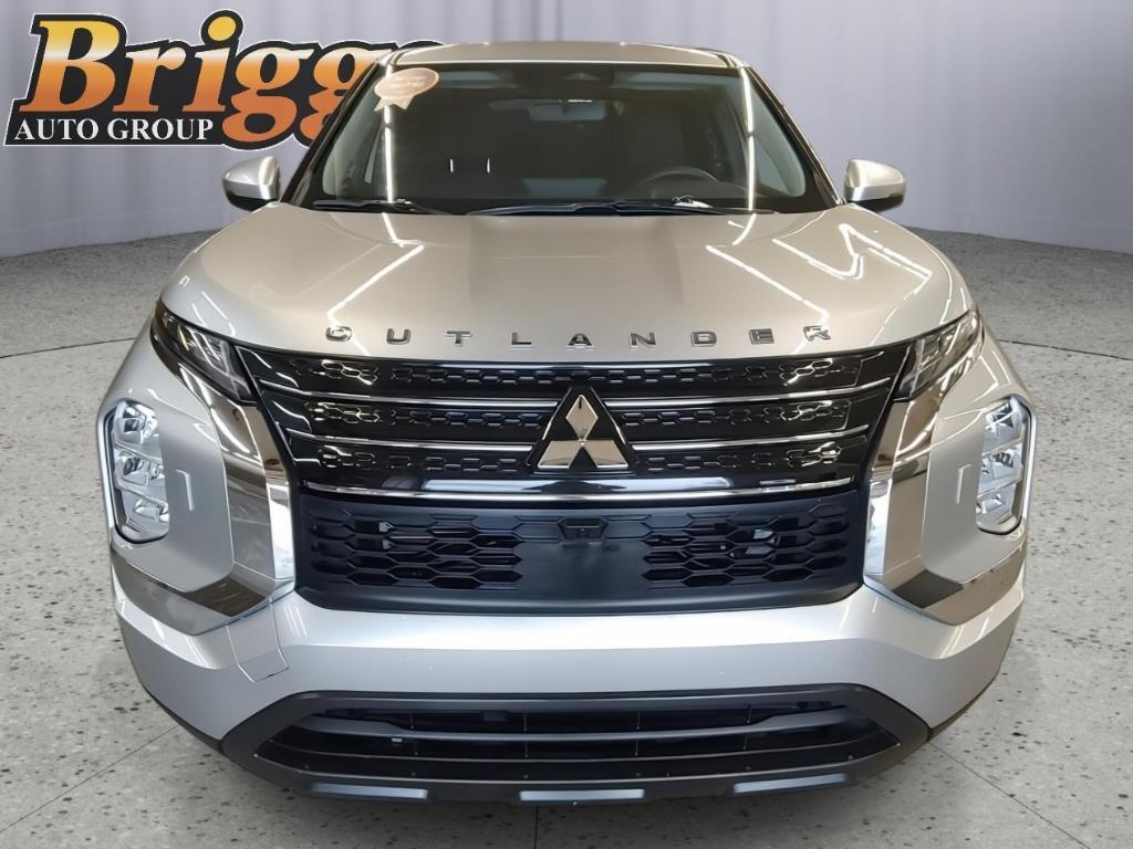 used 2022 Mitsubishi Outlander car, priced at $19,995