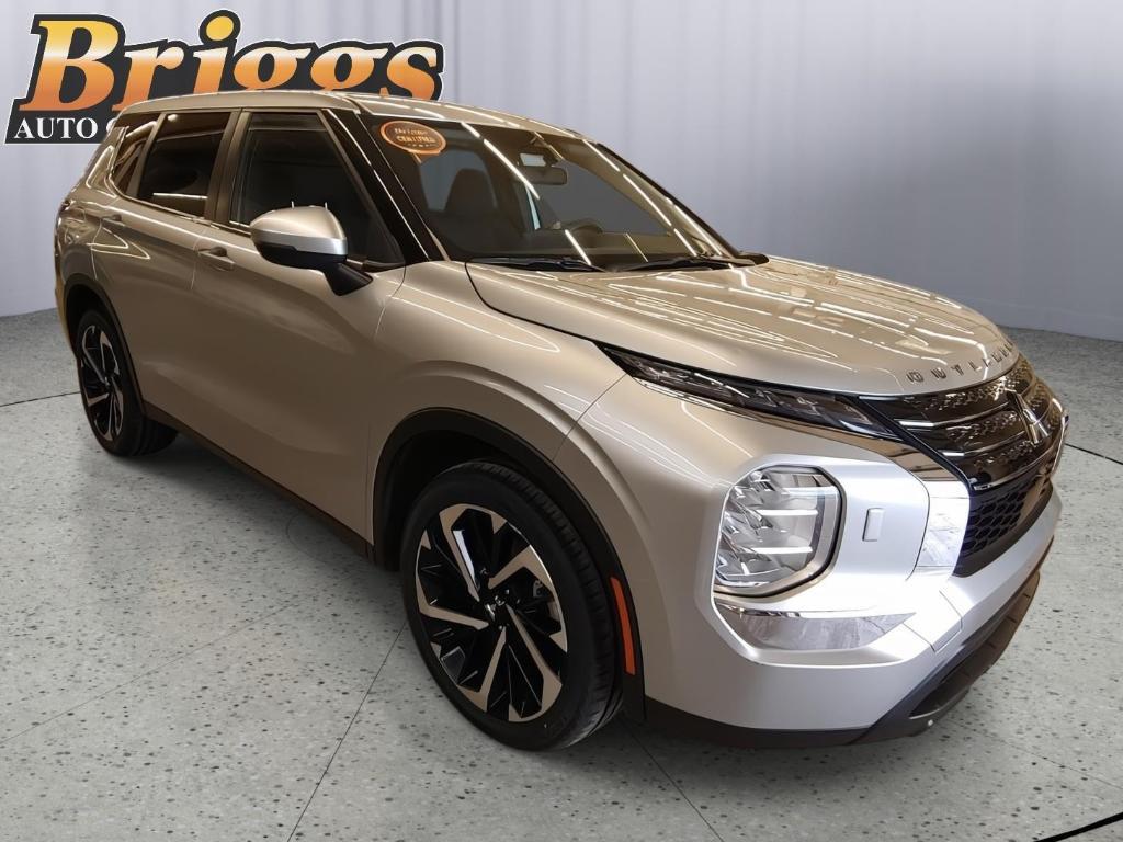 used 2022 Mitsubishi Outlander car, priced at $19,995