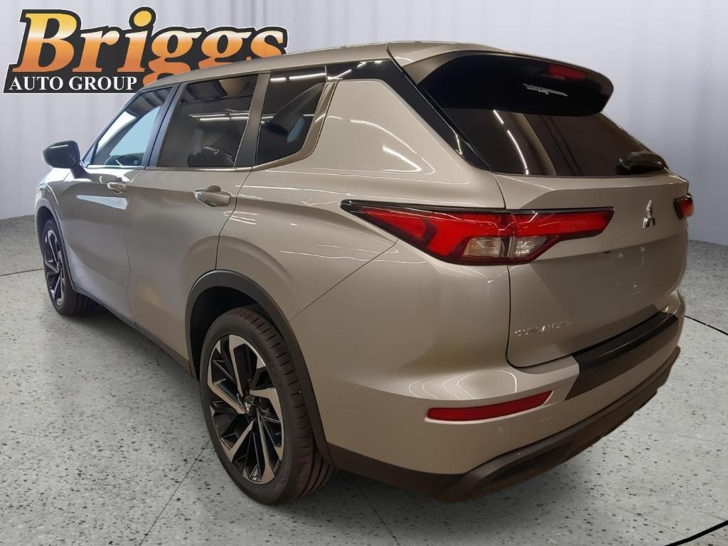 used 2022 Mitsubishi Outlander car, priced at $19,995