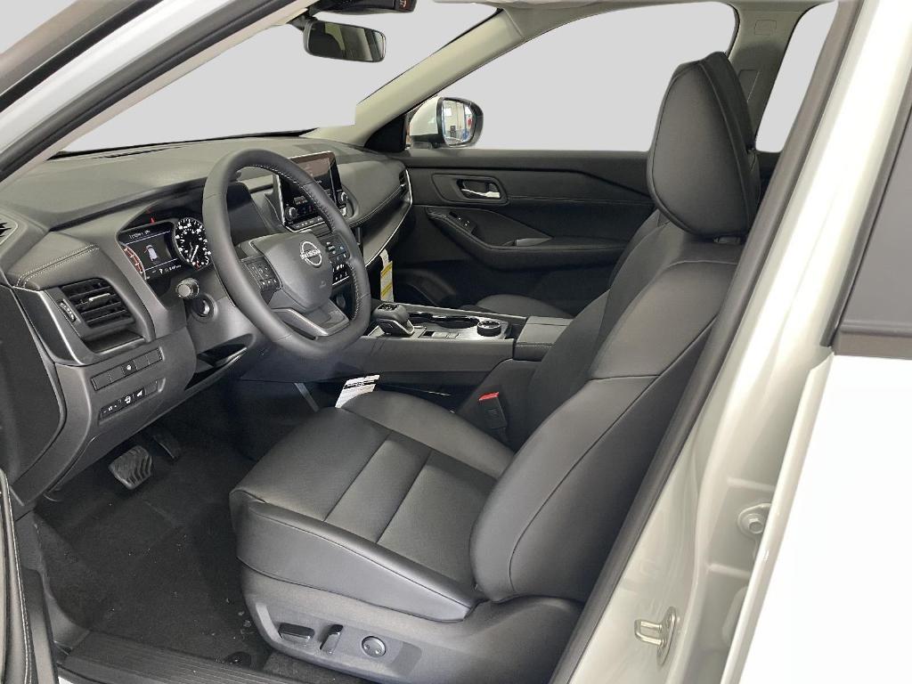 new 2025 Nissan Rogue car, priced at $35,004