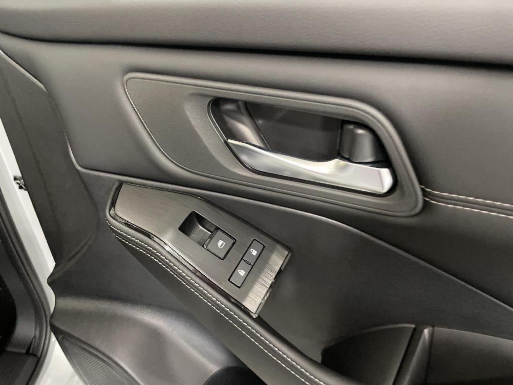 new 2025 Nissan Rogue car, priced at $35,004