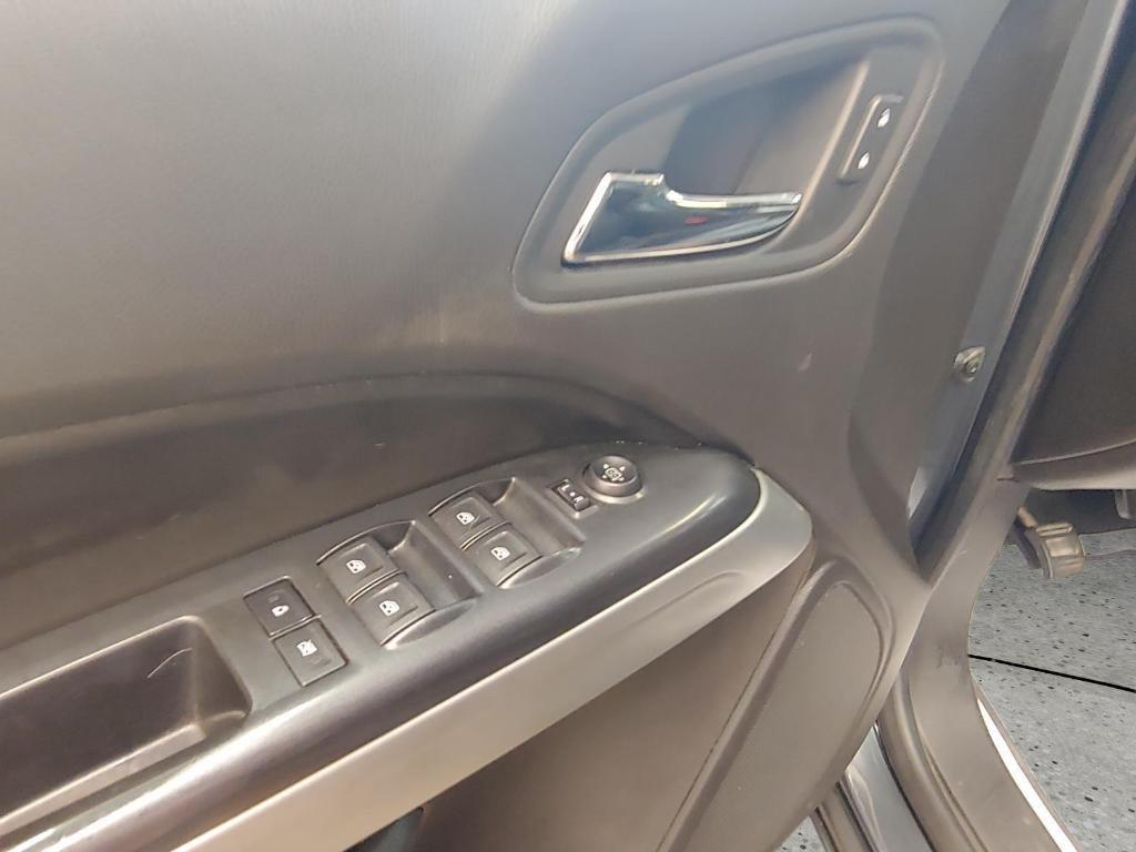 used 2015 Chevrolet Colorado car, priced at $18,500