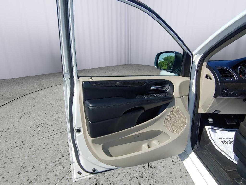 used 2020 Dodge Grand Caravan car, priced at $14,995