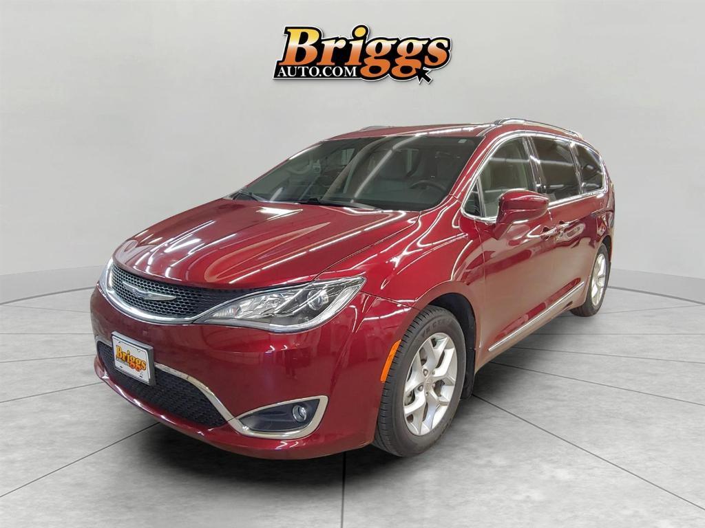 used 2019 Chrysler Pacifica car, priced at $18,900