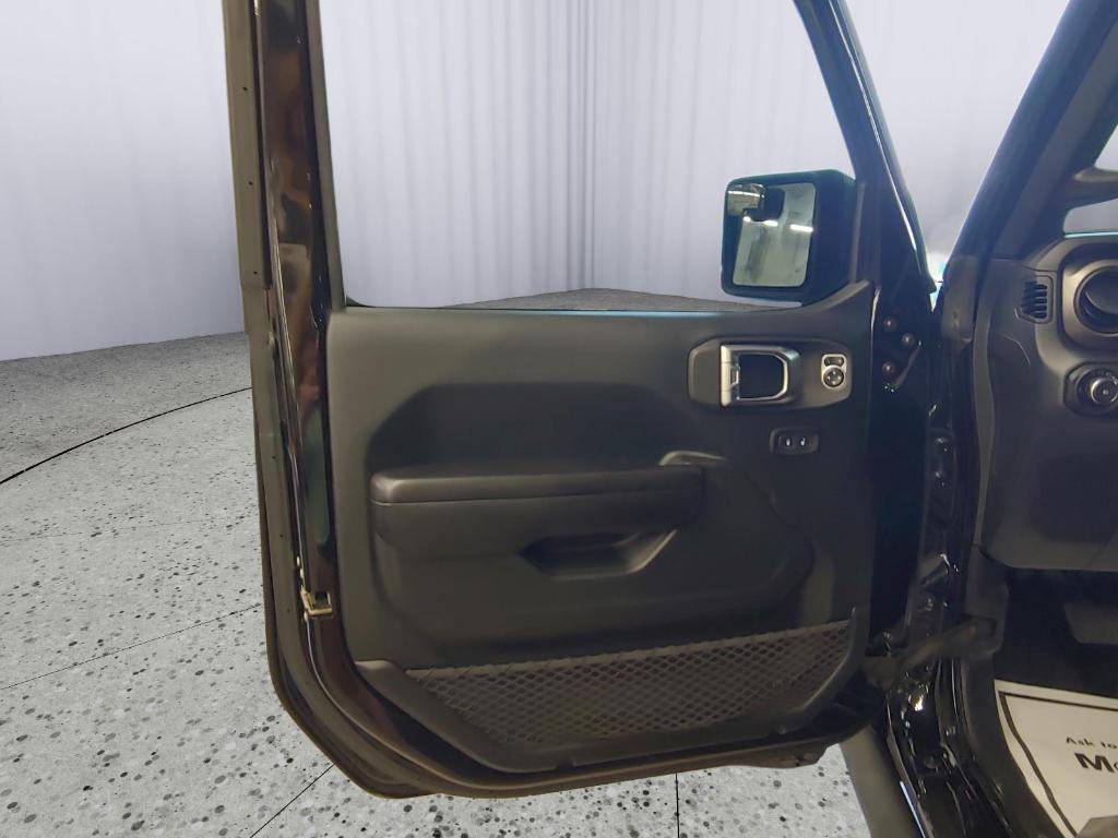 used 2018 Jeep Wrangler Unlimited car, priced at $26,500