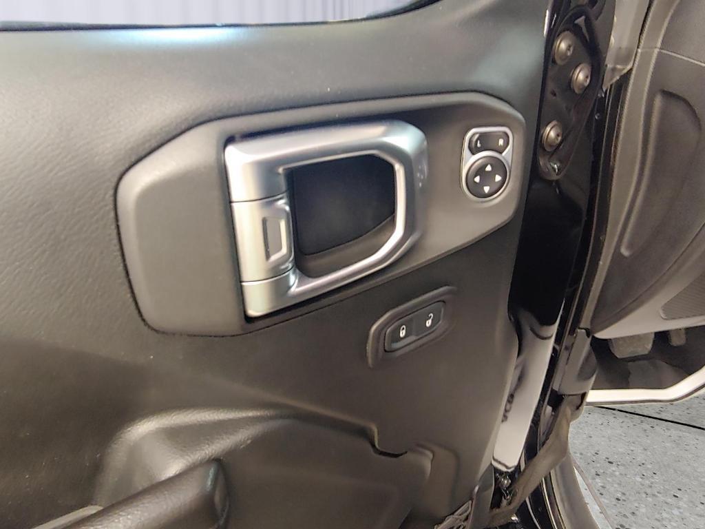 used 2018 Jeep Wrangler Unlimited car, priced at $26,500