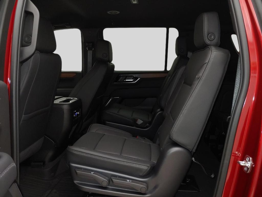 new 2025 GMC Yukon XL car, priced at $878,159