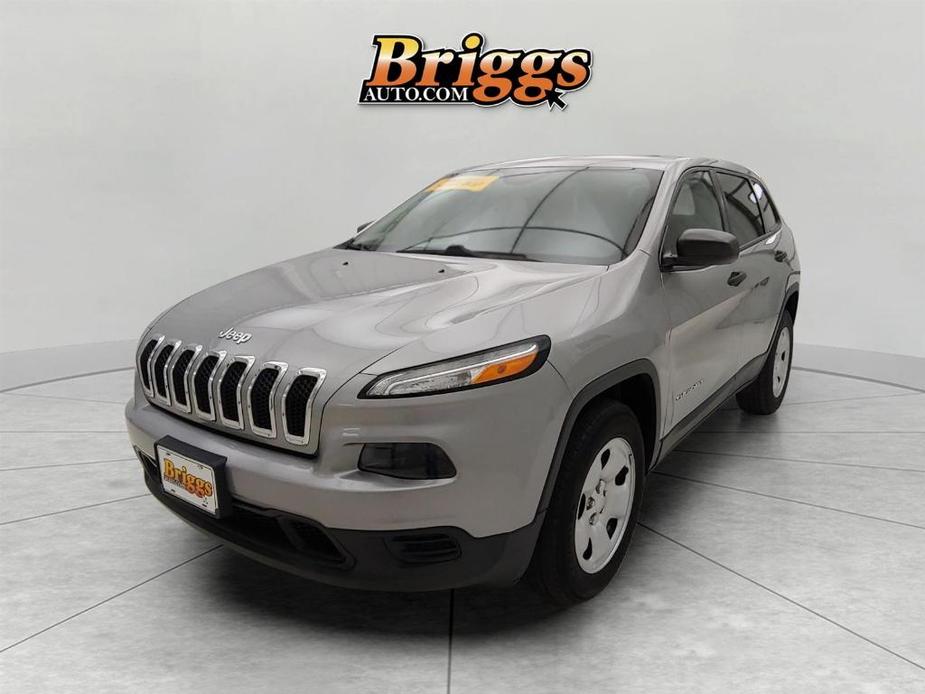 used 2017 Jeep Cherokee car, priced at $19,495