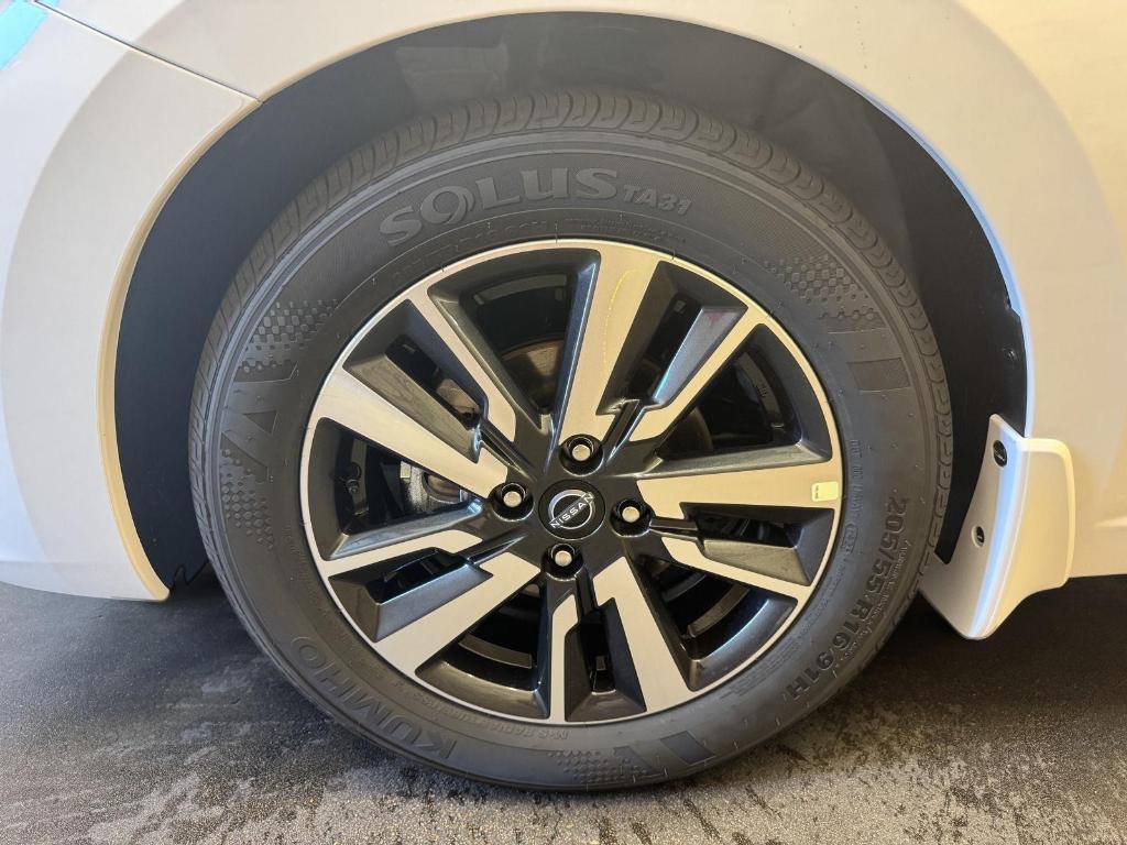 new 2025 Nissan Versa car, priced at $21,437