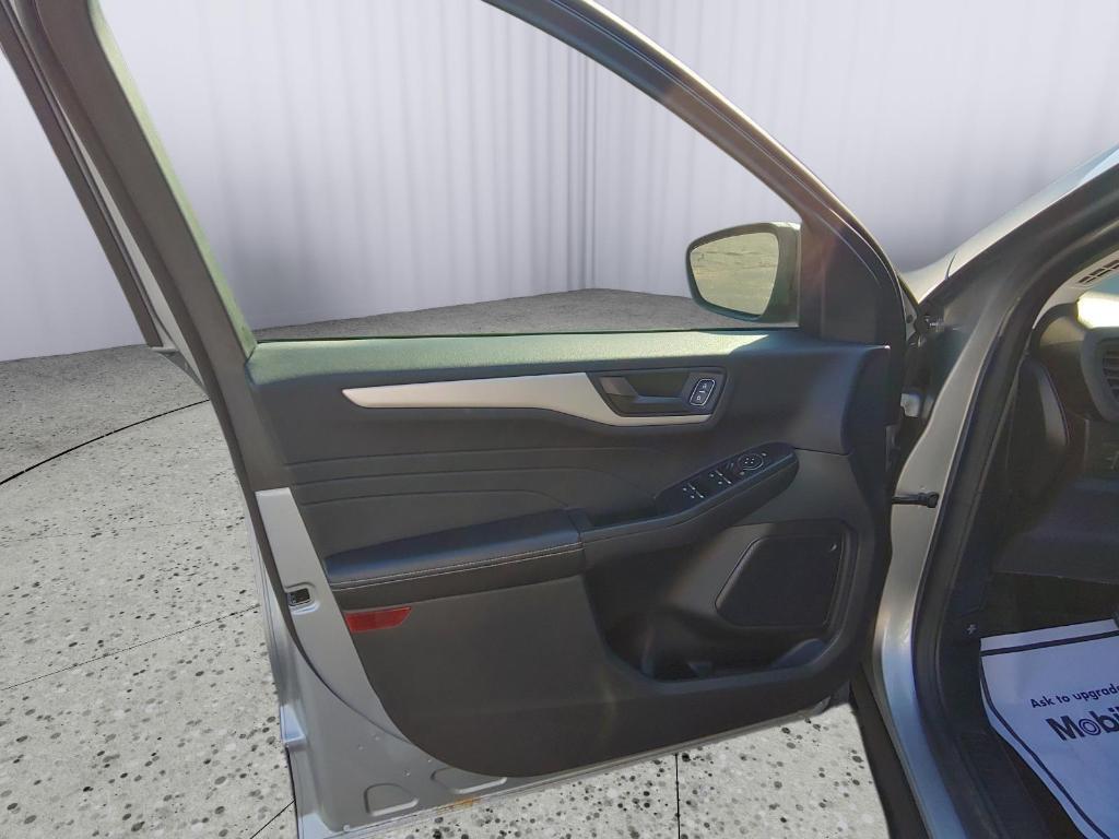 used 2022 Ford Escape car, priced at $21,795