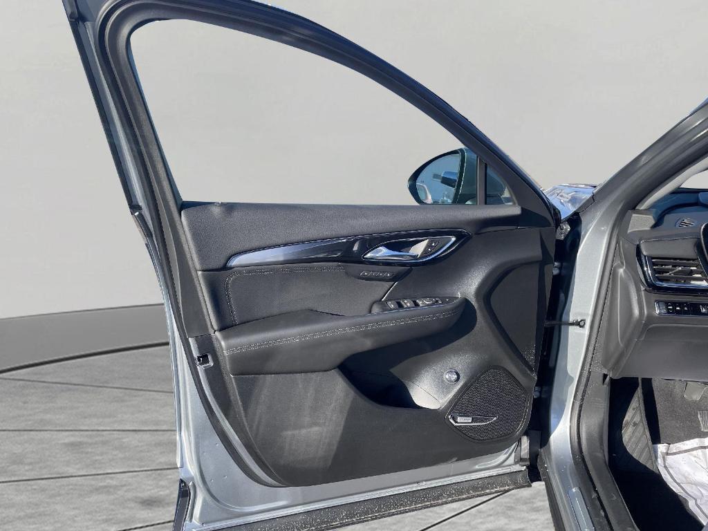 new 2025 Buick Envision car, priced at $36,048