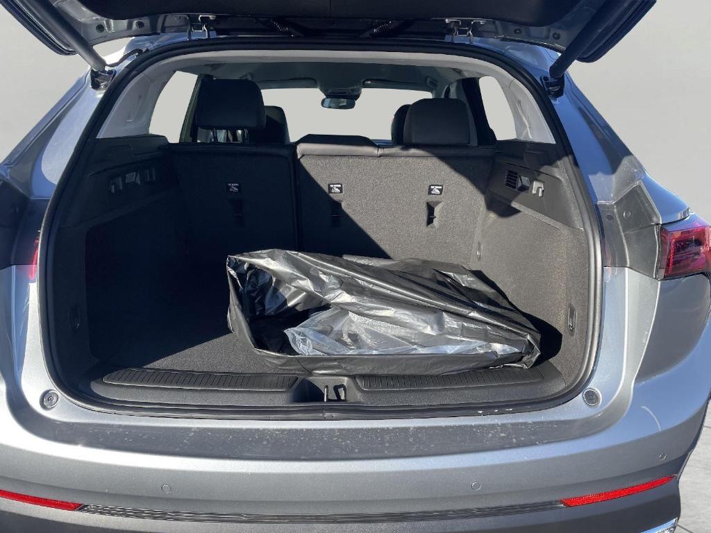 new 2025 Buick Envision car, priced at $36,048