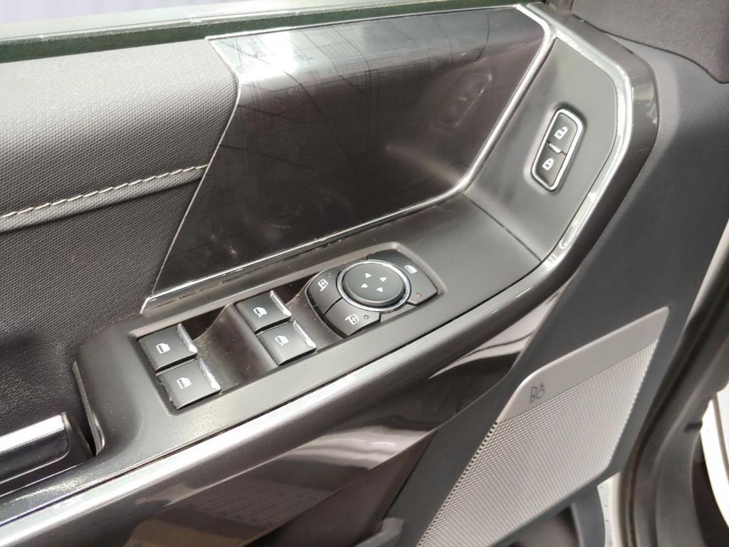 used 2023 Ford F-150 car, priced at $38,900