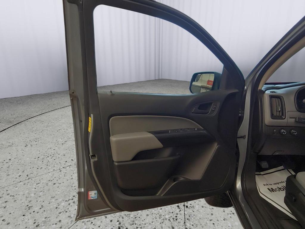 used 2022 Chevrolet Colorado car, priced at $25,900