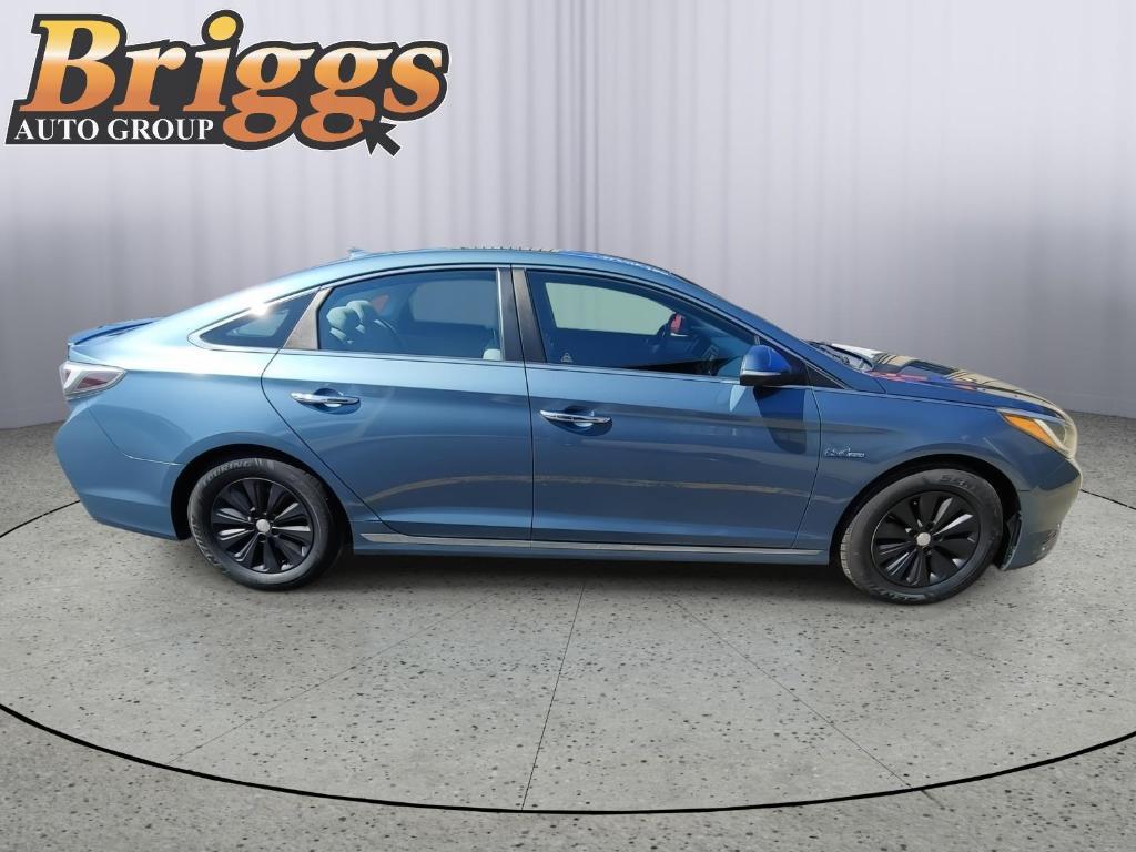 used 2016 Hyundai Sonata Hybrid car, priced at $13,795