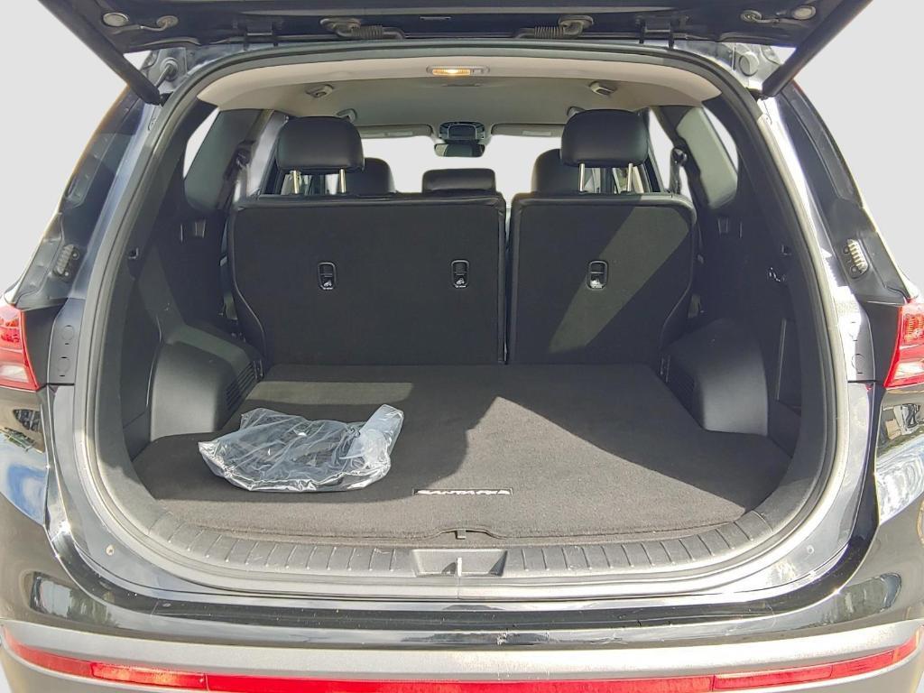 used 2022 Hyundai Santa Fe car, priced at $18,995