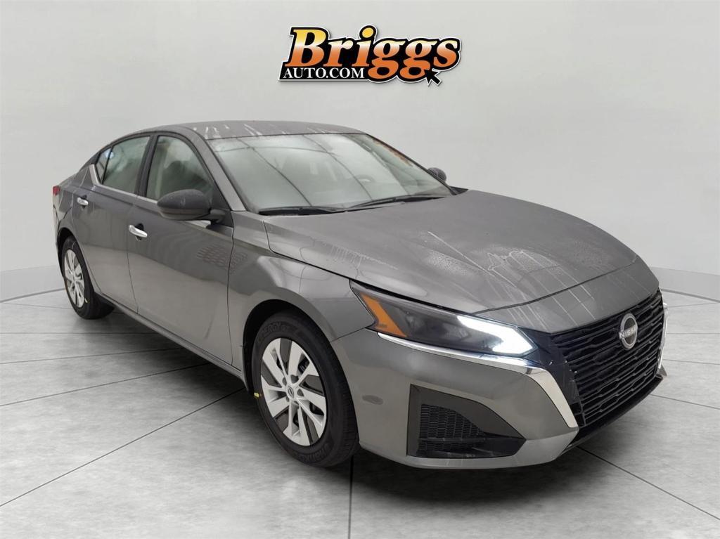 new 2025 Nissan Altima car, priced at $26,908