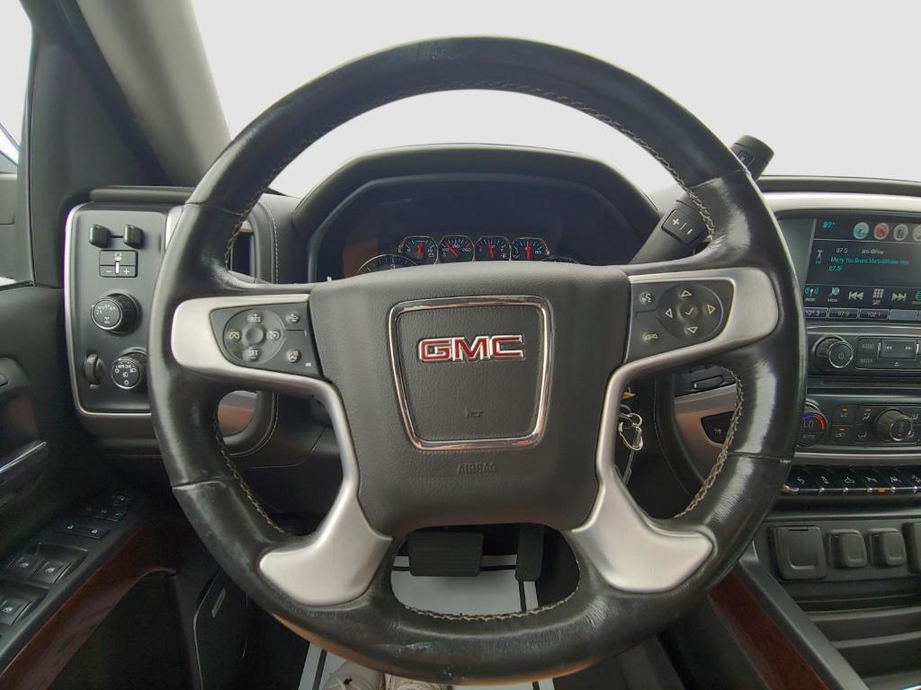 used 2018 GMC Sierra 1500 car, priced at $31,995