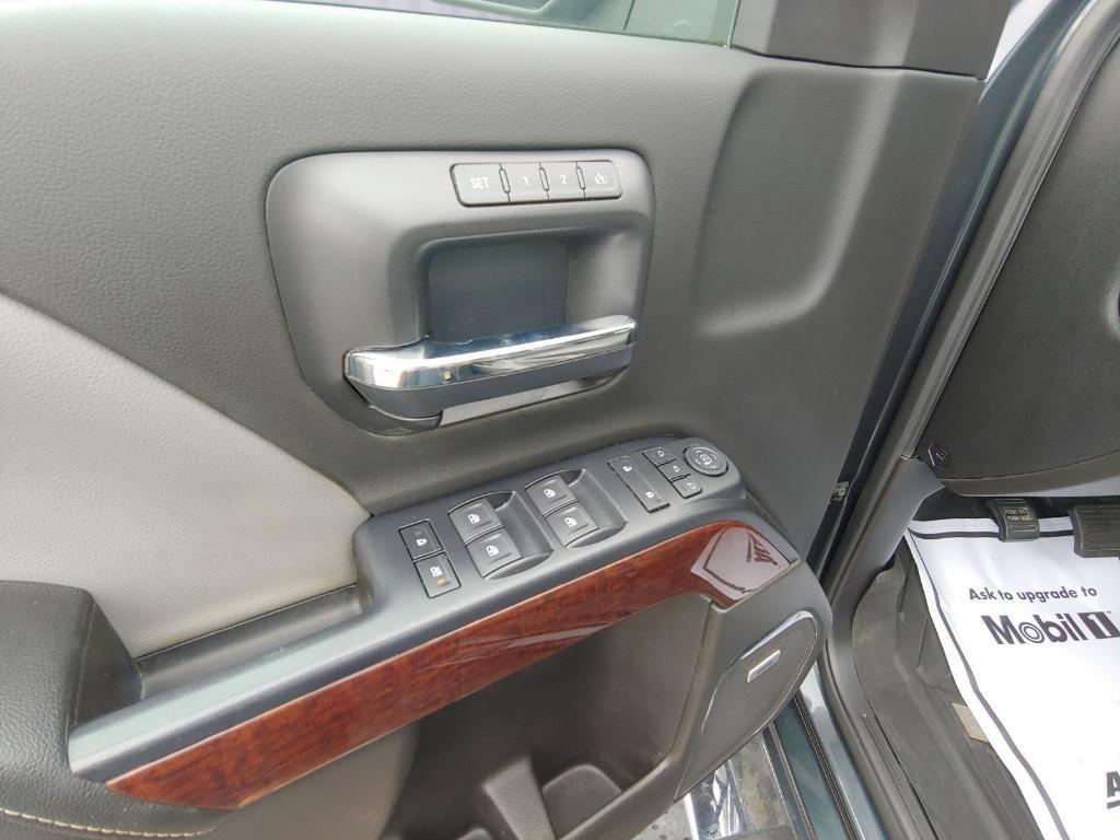 used 2018 GMC Sierra 1500 car, priced at $31,995