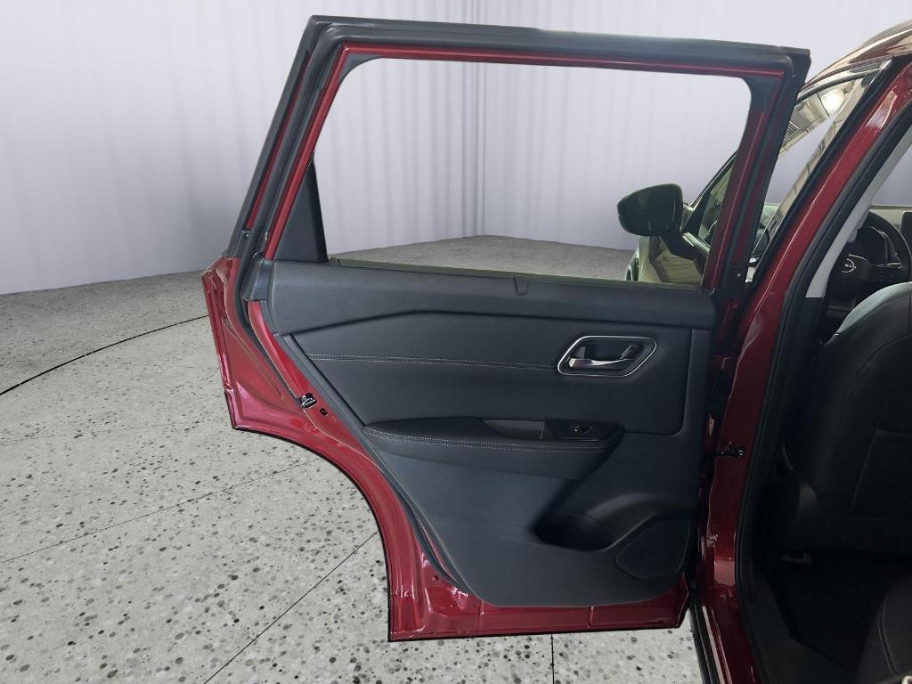 new 2026 Nissan Rogue car, priced at $40,318