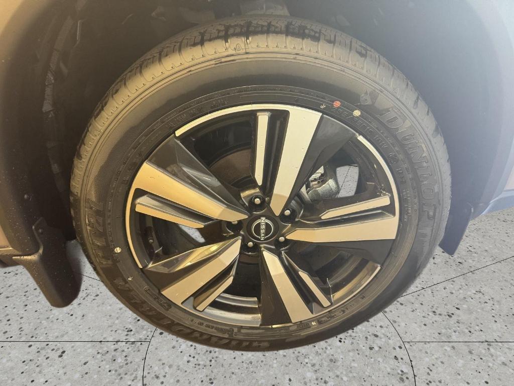 new 2025 Nissan Rogue car, priced at $39,326