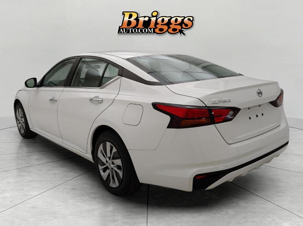 used 2022 Nissan Altima car, priced at $17,900