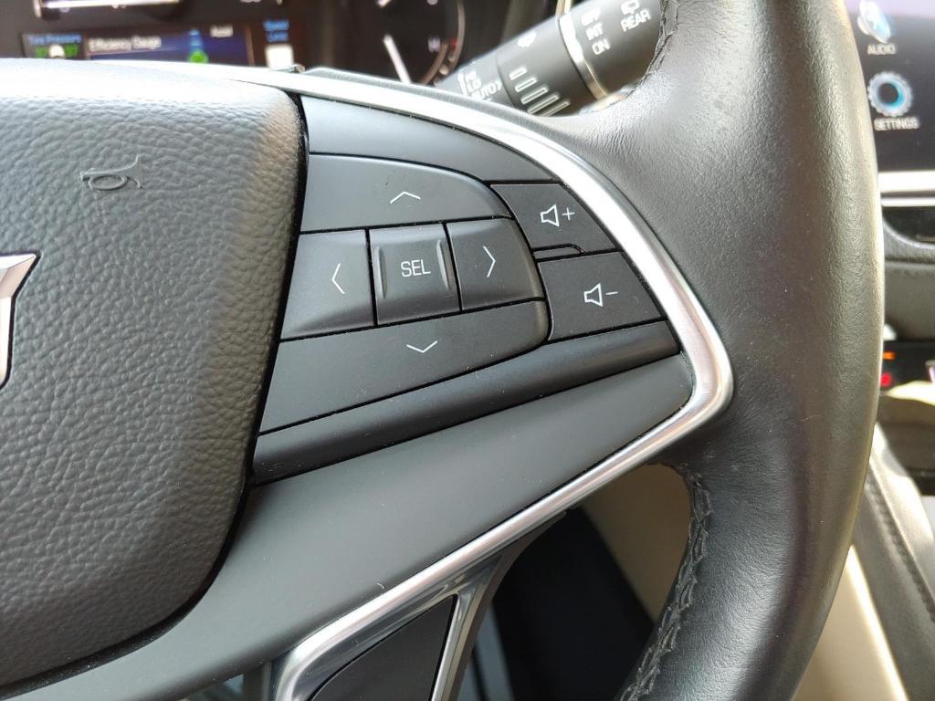 used 2017 Cadillac XT5 car, priced at $16,995