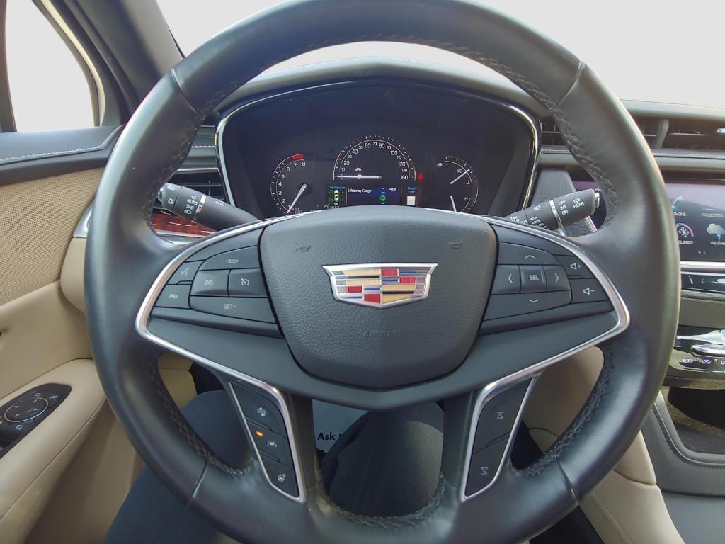 used 2017 Cadillac XT5 car, priced at $16,995