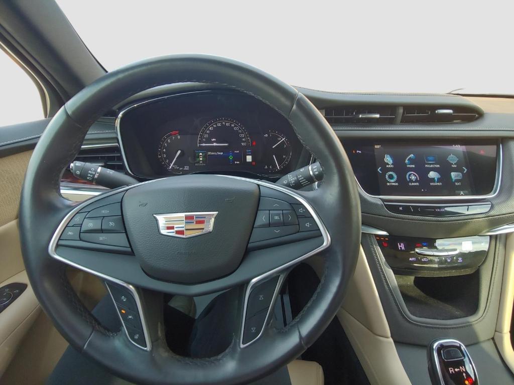 used 2017 Cadillac XT5 car, priced at $16,995