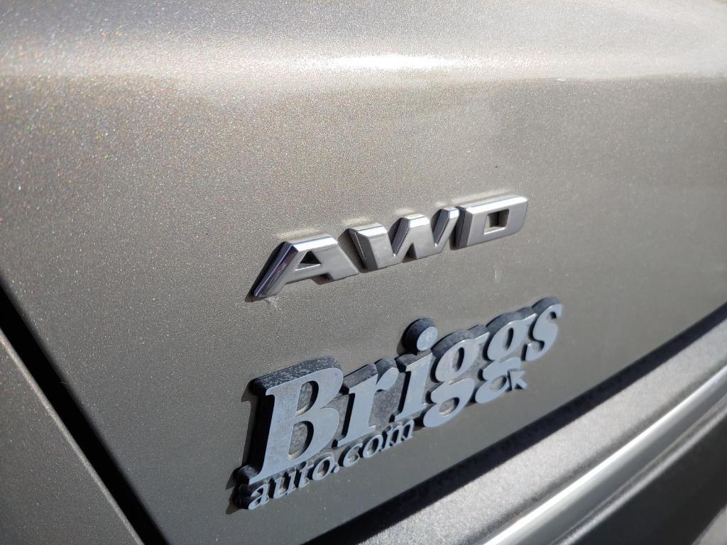 used 2017 Cadillac XT5 car, priced at $16,995