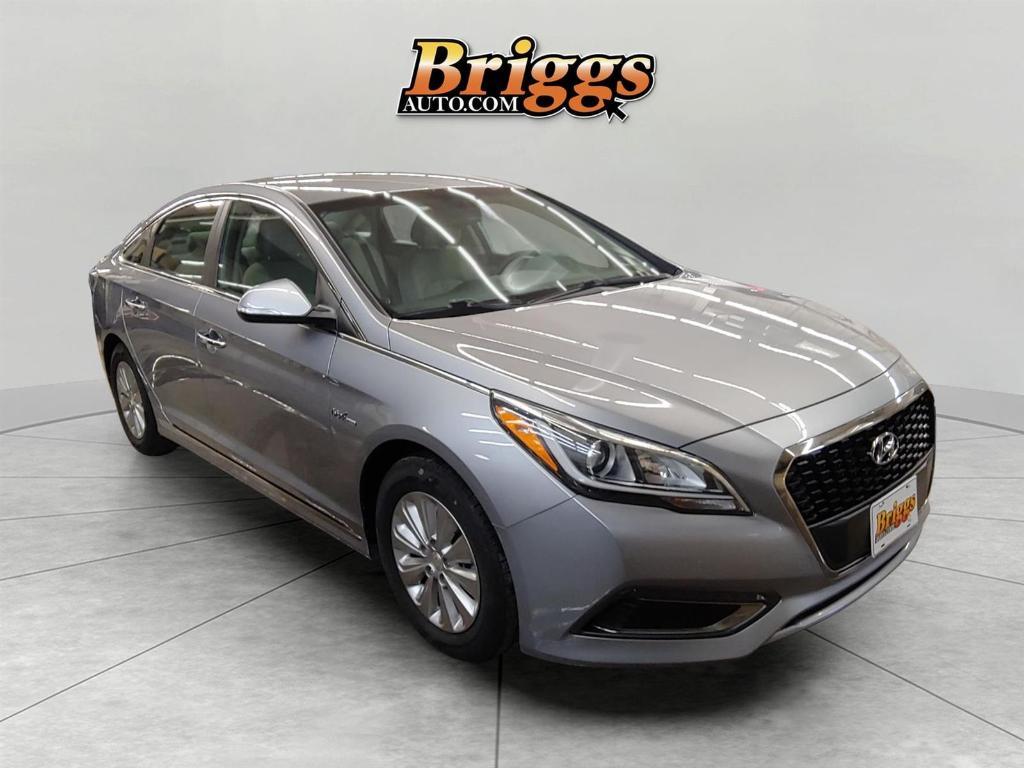 used 2016 Hyundai Sonata Hybrid car, priced at $14,900