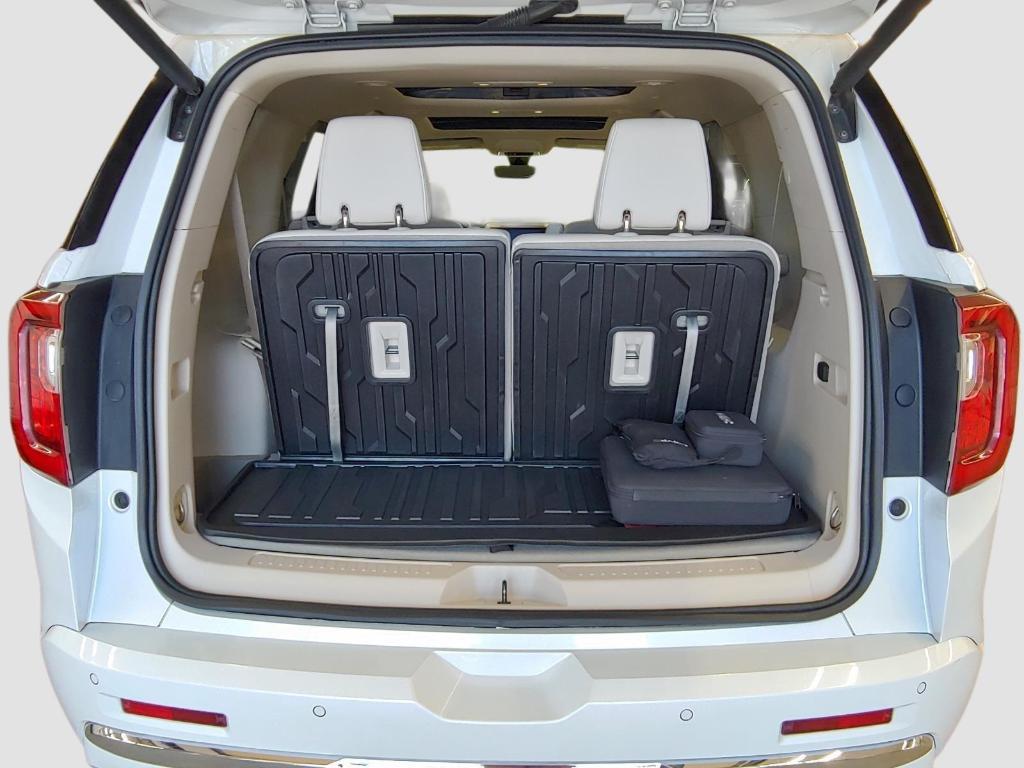 used 2023 GMC Acadia car, priced at $31,995