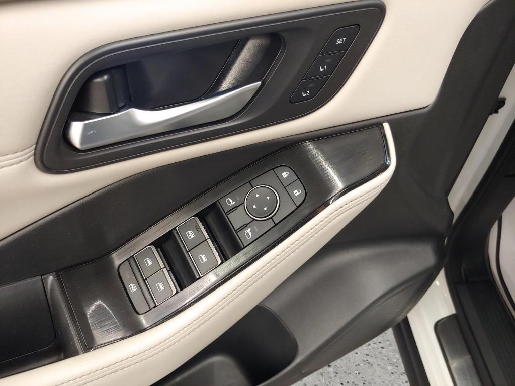 used 2023 Nissan Rogue car, priced at $28,995