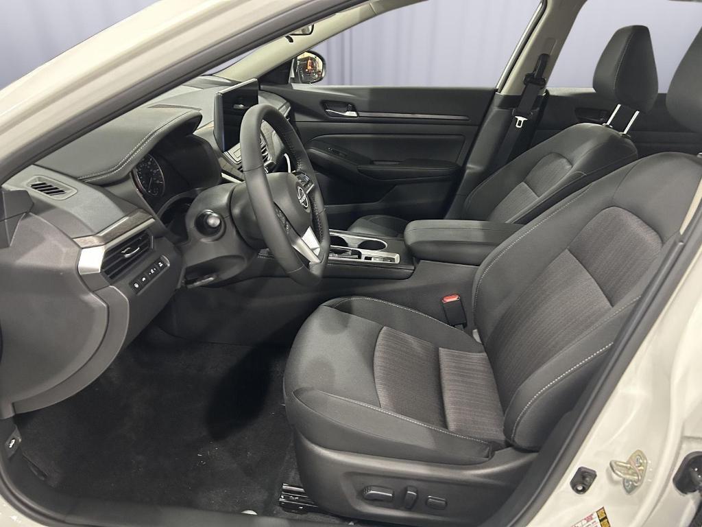 new 2025 Nissan Altima car, priced at $30,339