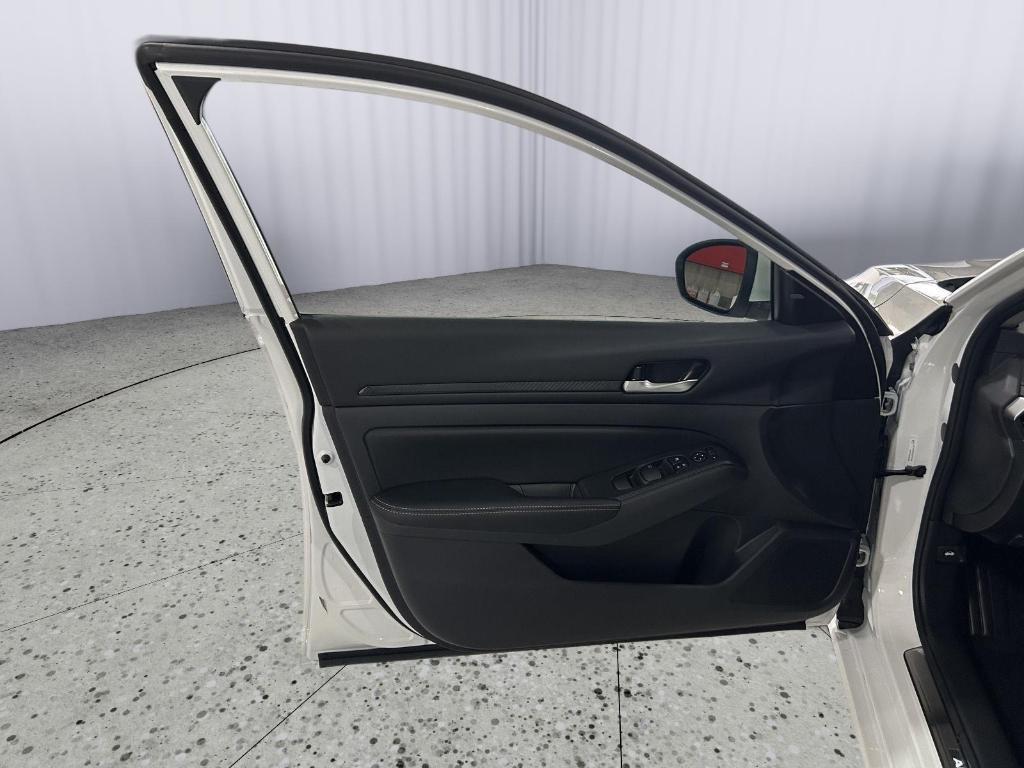 new 2025 Nissan Altima car, priced at $30,339