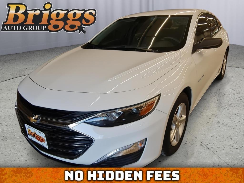 used 2023 Chevrolet Malibu car, priced at $17,500