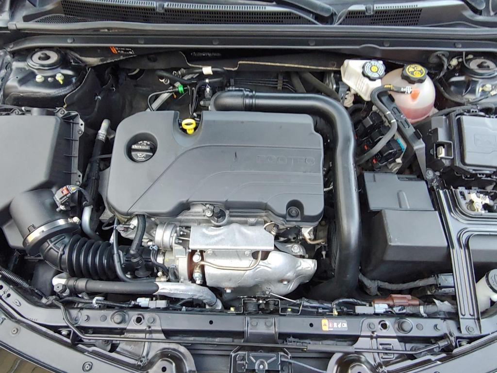 used 2023 Chevrolet Malibu car, priced at $18,500