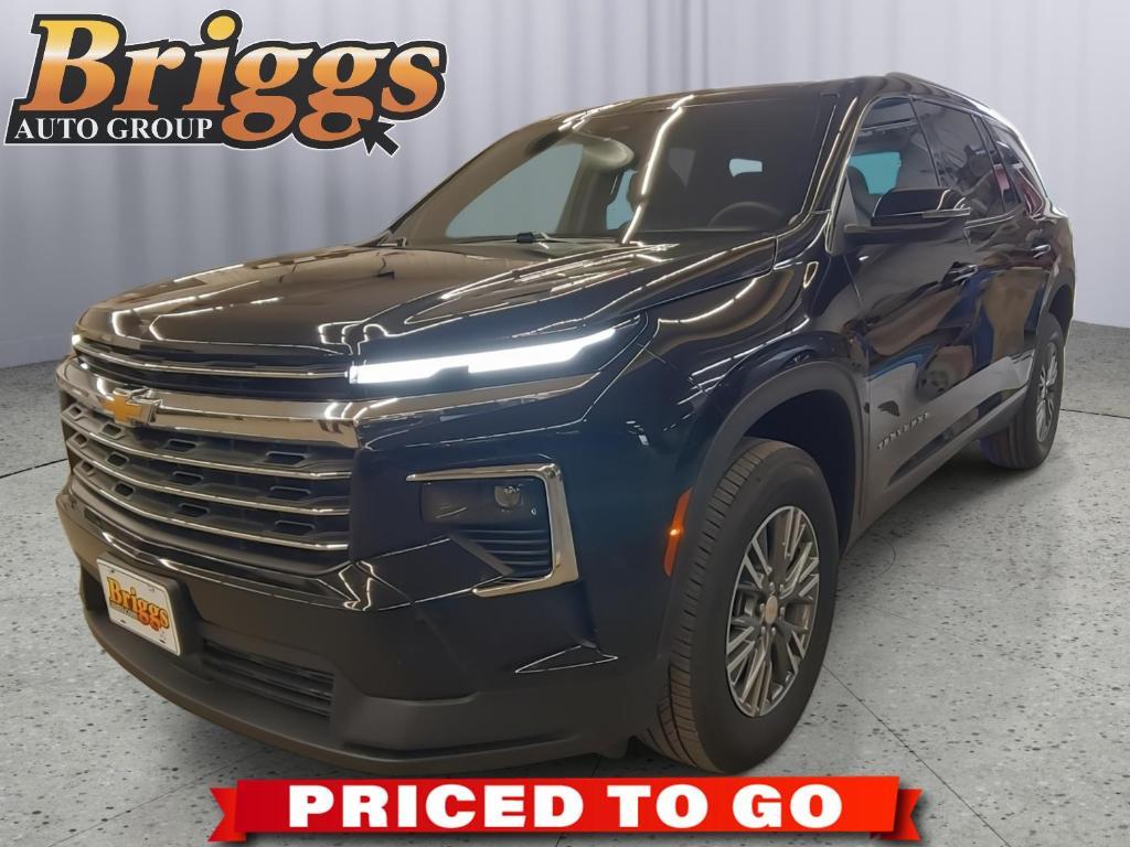 new 2025 Chevrolet Traverse car