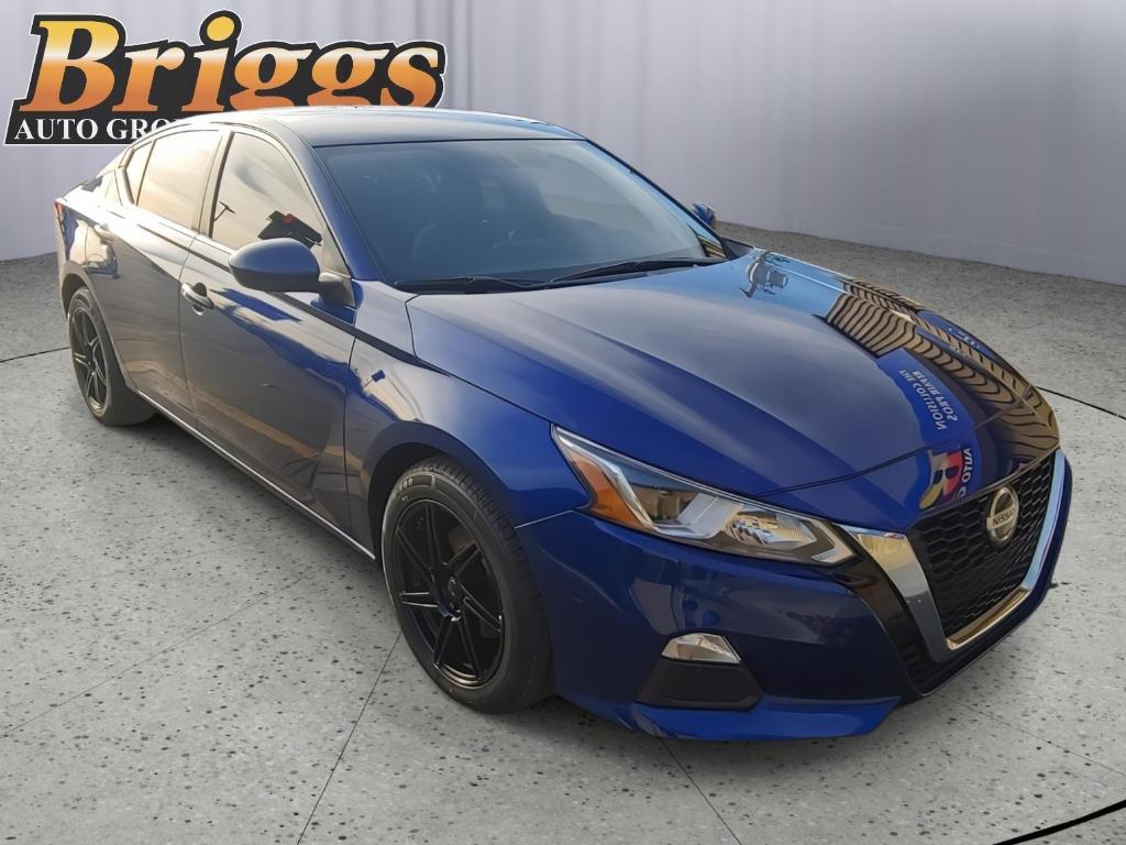 used 2020 Nissan Altima car, priced at $14,900