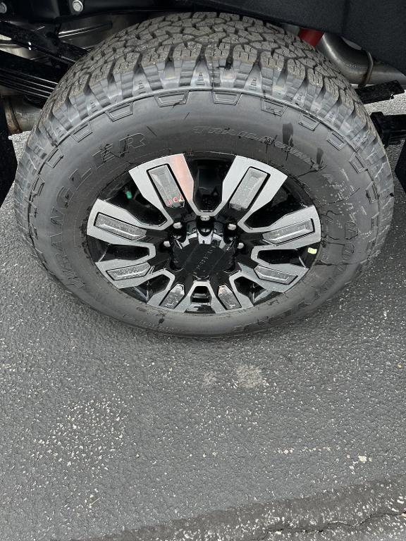 new 2025 GMC Sierra 3500 car, priced at $83,883