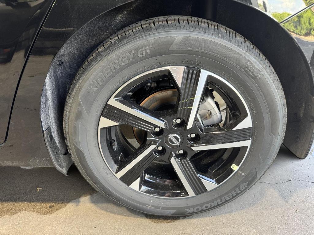 new 2025 Nissan Sentra car, priced at $22,983