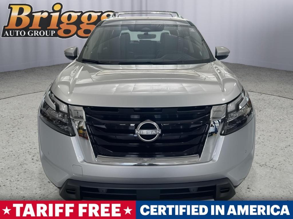 new 2025 Nissan Pathfinder car, priced at $43,877