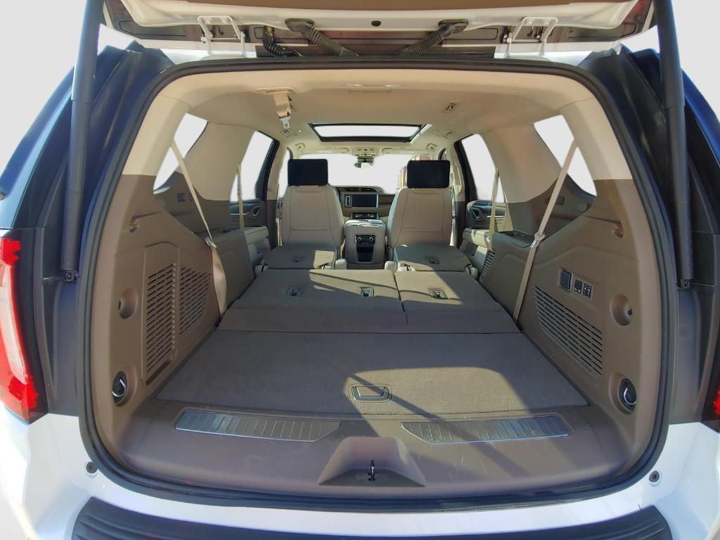 used 2024 GMC Yukon car, priced at $73,500